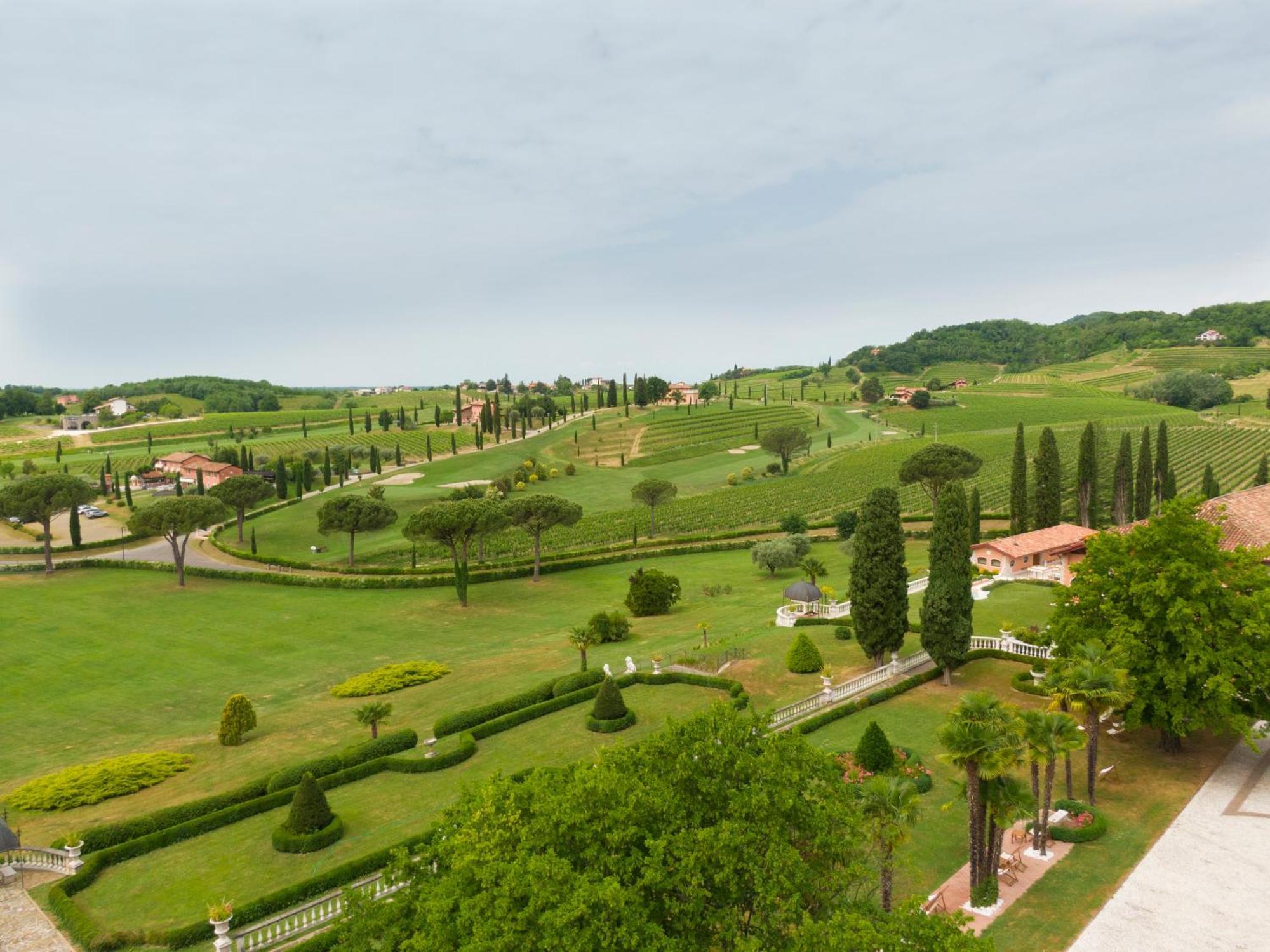 فندق Castello Di Spessa - Residenze D'Epoca Capriva del Friuli المظهر الخارجي الصورة