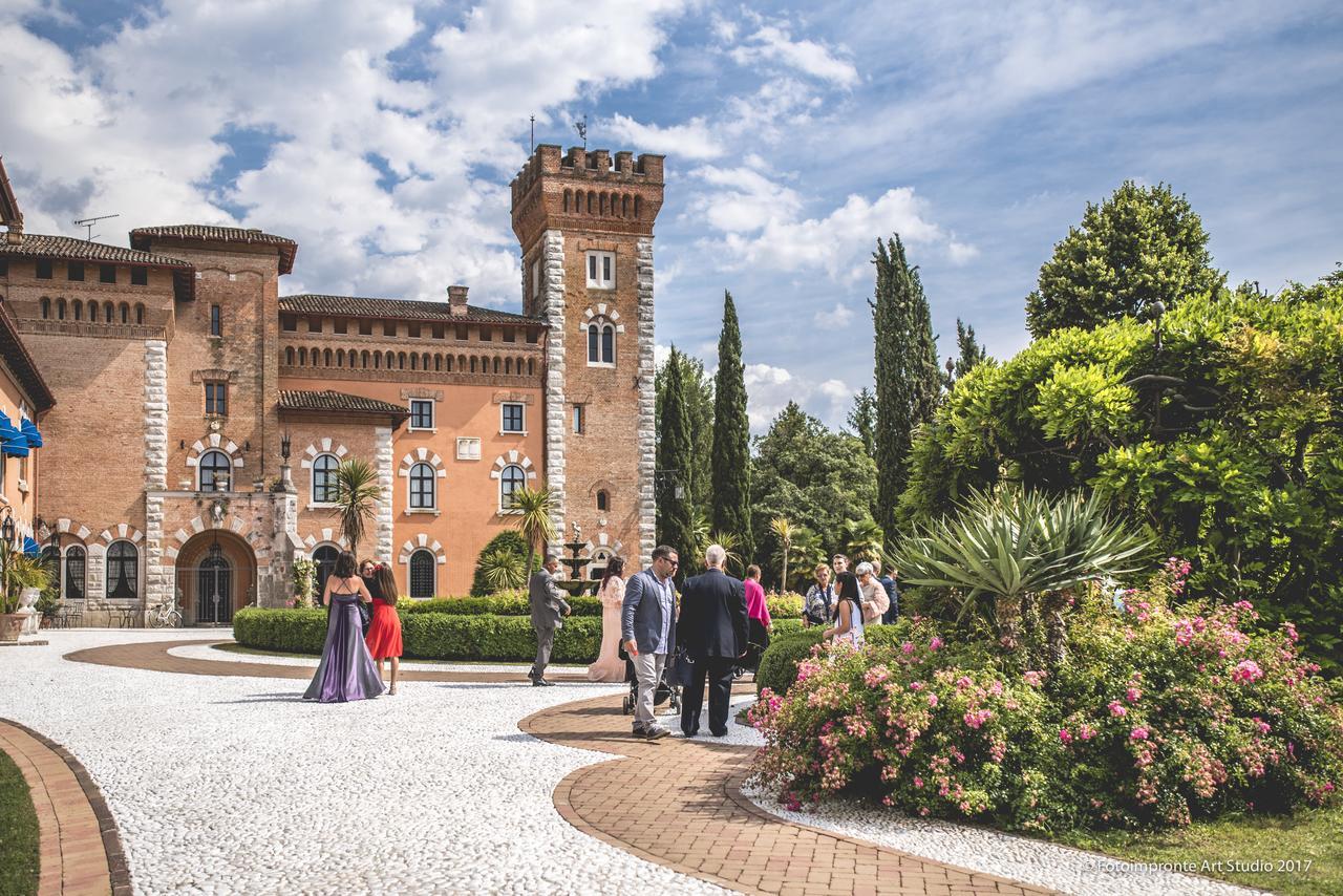 فندق Castello Di Spessa - Residenze D'Epoca Capriva del Friuli المظهر الخارجي الصورة